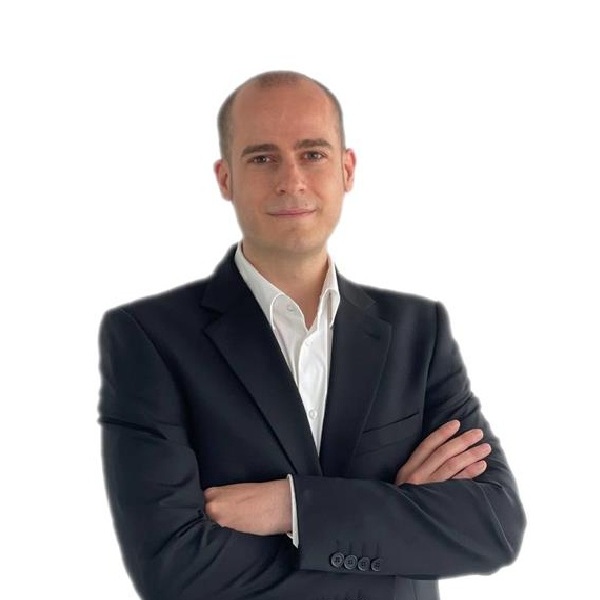 Alejandro Fernández